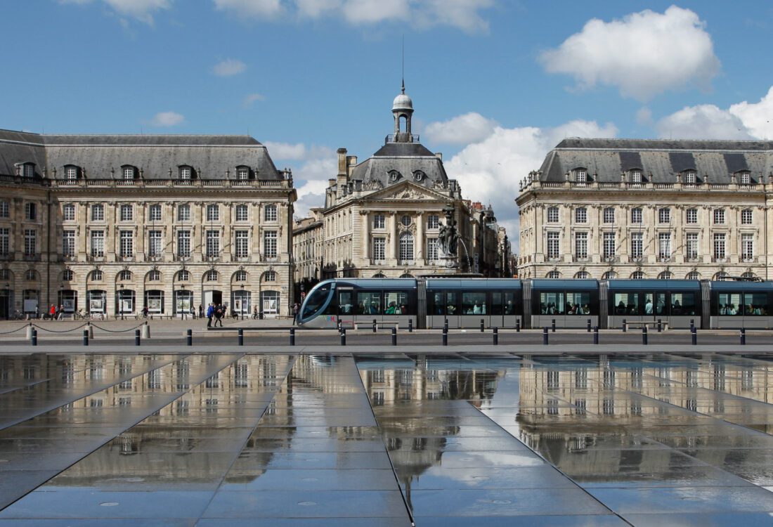 Miroir d’eau©picsol;Piscol
