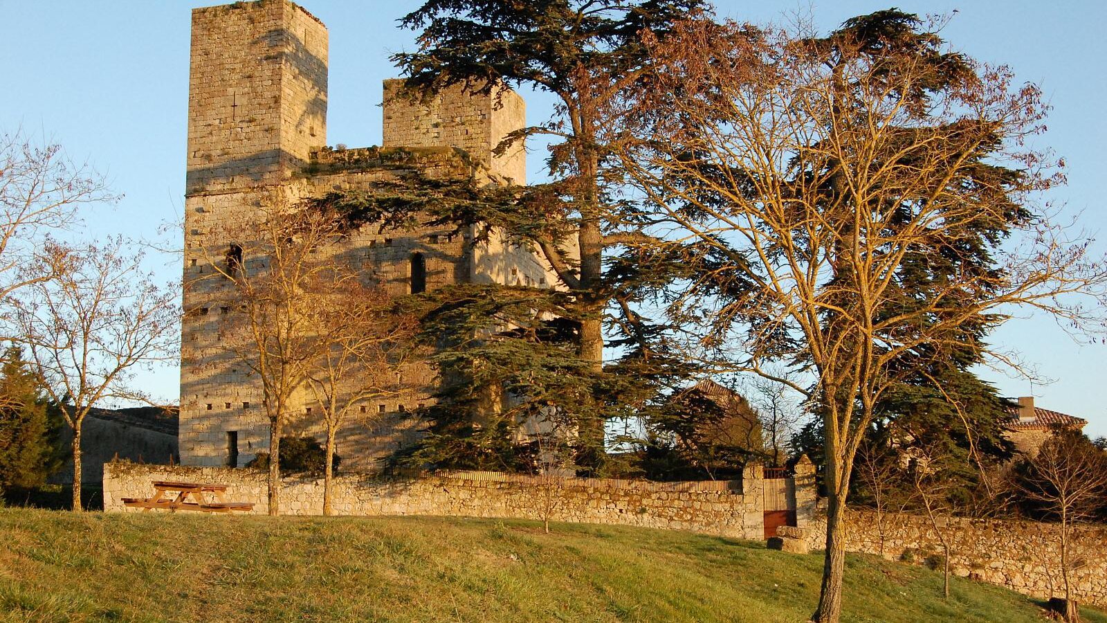 Gers dept Sainte-Mère_Castle,_Midi-Pyrénées,_Gers,_France