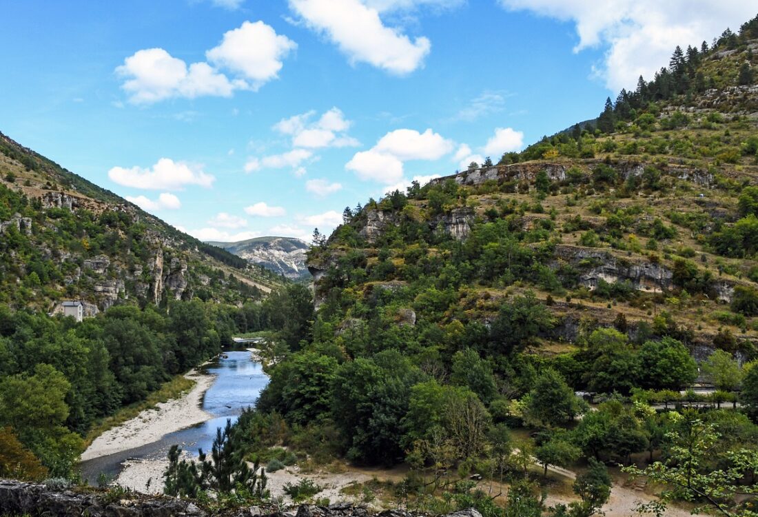 Lozere dept landscape-3693515_1280